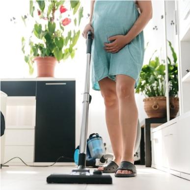 Six household chores to avoid during pregnancy